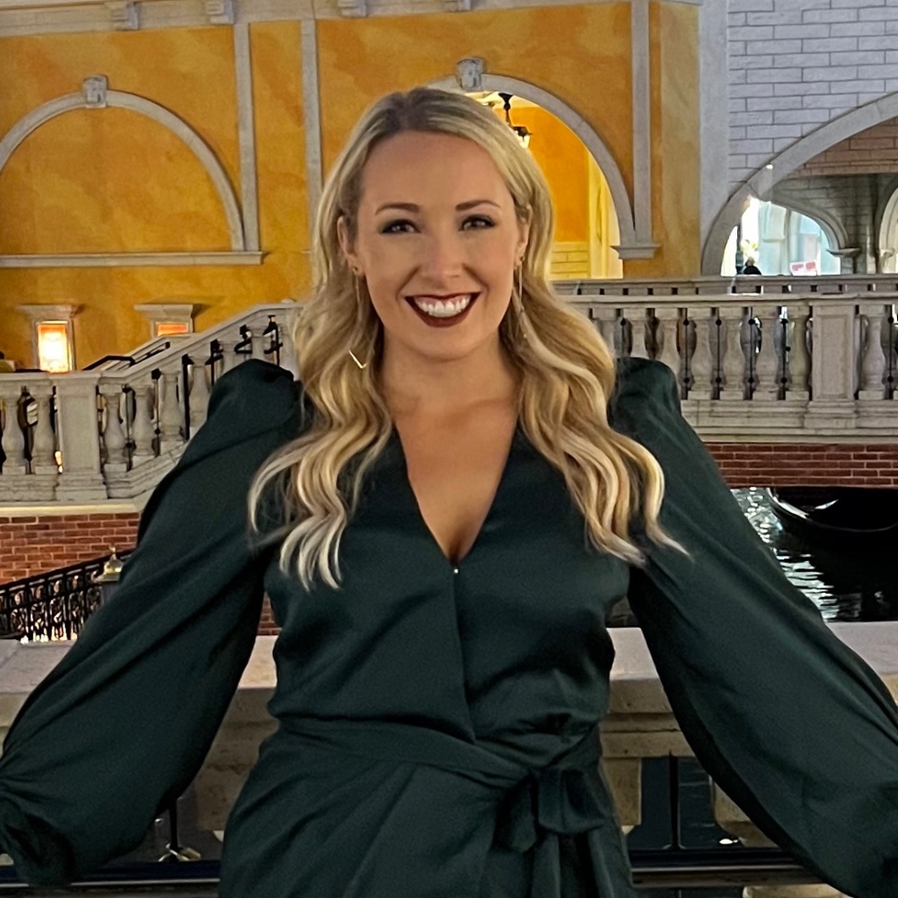Meet your Posher, Alyssa